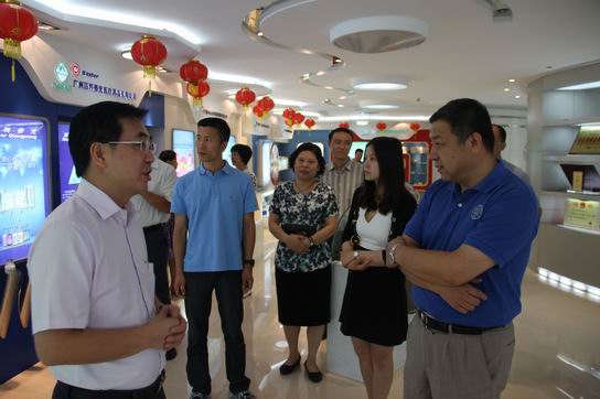 国家食物药品监视总局评审认证中心沈传勇副主任一行到J9国际站调研 - J9国际站