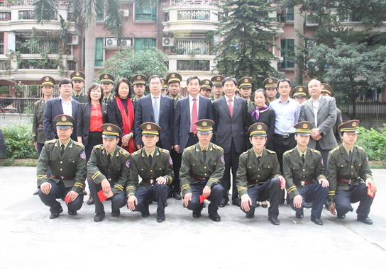 集团公司向导新春开工慰问总厂经警队员-党团文化-J9国际站