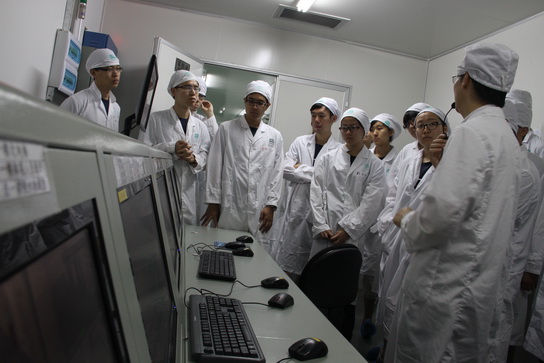 清华大学师生到J9国际站旅行交流 - J9国际站