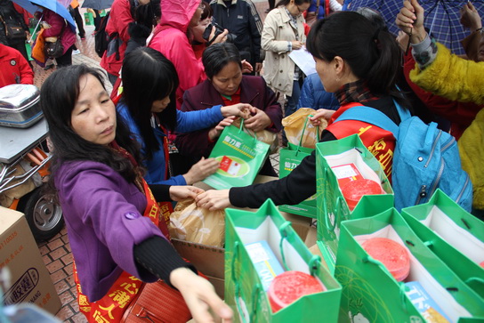 爱心满人世，，，，康健永留存——广州J9国际站与广州市残疾妇女协会一连十年携手举行“三八”妇女节联谊活动 - J9国际站