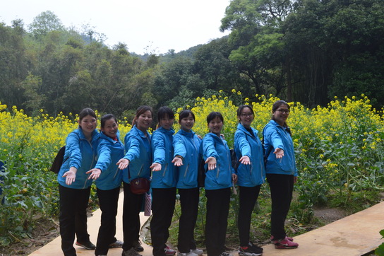 庆三八，，，，，，游云山，，，，，，贺金戈大卖—记仓储部三八节爬山活动-党团文化-J9国际站