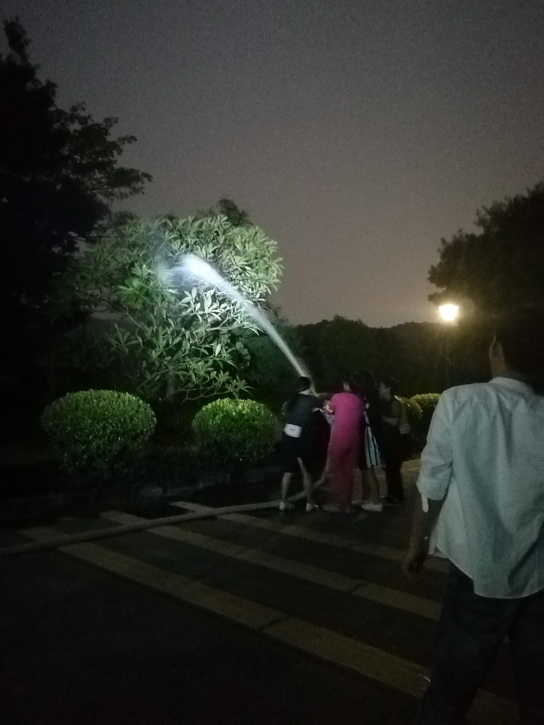 J9国际站乐成举行2017年整体宿舍消防清静培训及演练 - J9国际站